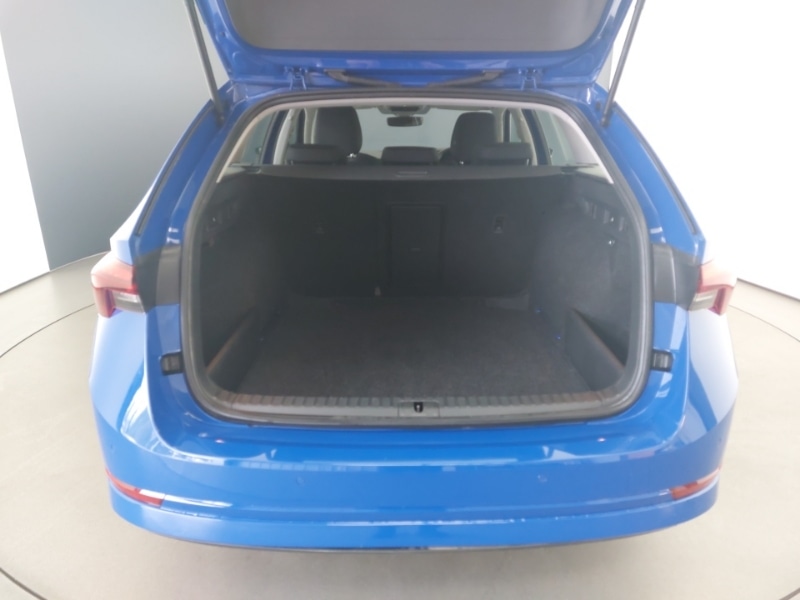 Used Skoda Octavia 2022 for sale - 76629077: Photo 8