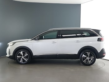 Used Peugeot 5008 2023 for sale - 78928719: Photo