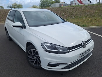 Used Volkswagen Golf 2019 for sale - 78595303: Photo