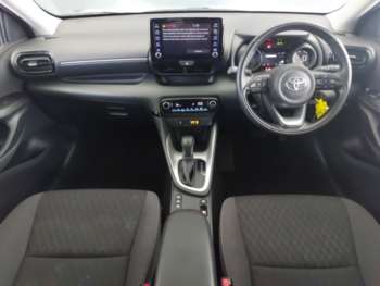 Used Toyota Yaris 2022 for sale - 74219521: Photo
