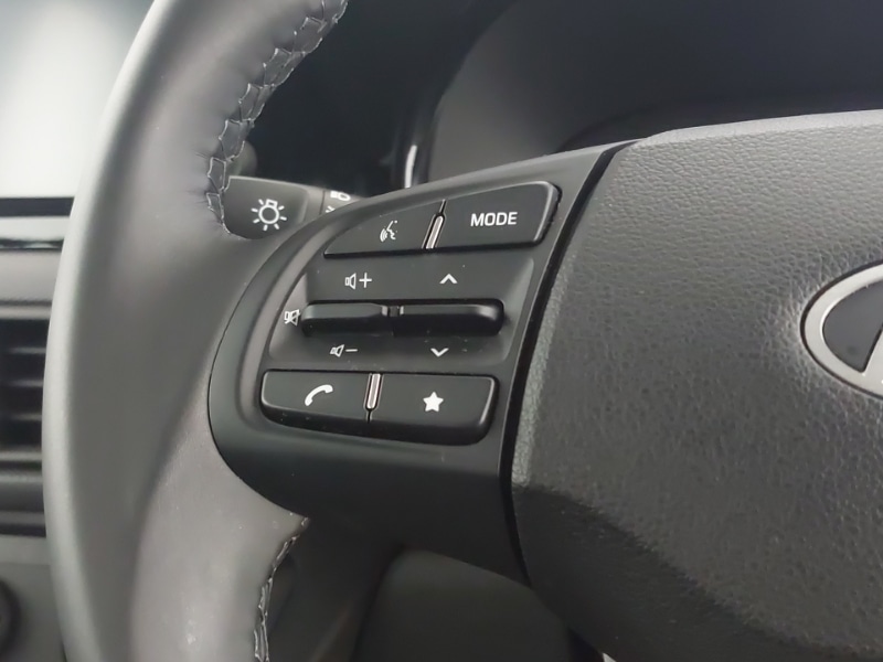 Used Hyundai i10 2023 for sale - 77767579: Photo 14