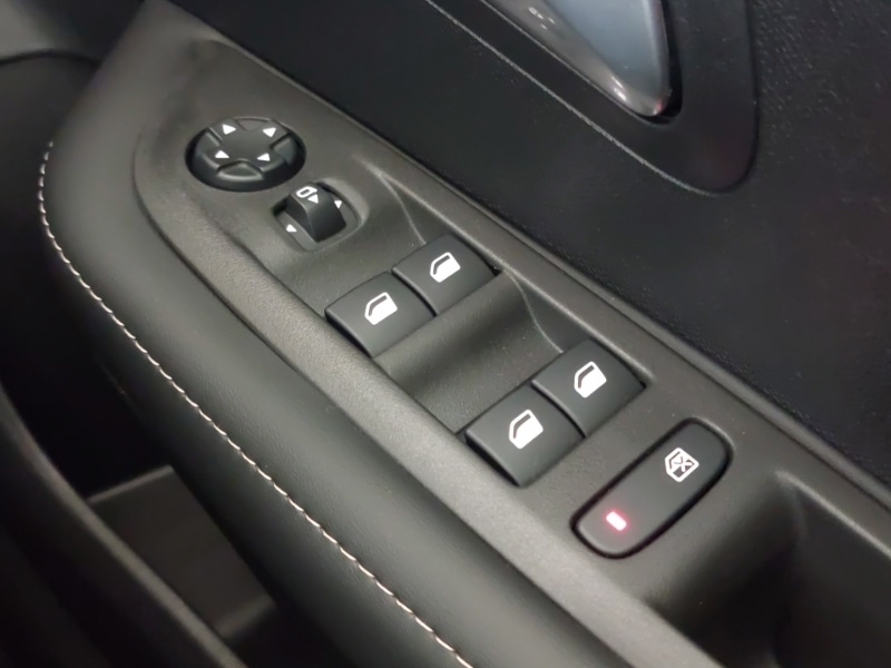 Used Peugeot 208 2025 for sale - 76721841: Photo 18