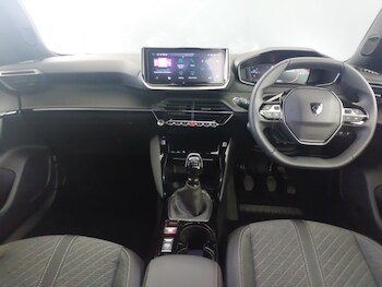 Used Peugeot 2008 2025 for sale - 77695054: Photo