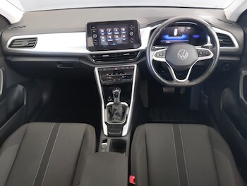 Used Volkswagen T-Roc 2022 for sale - 75353660: Photo