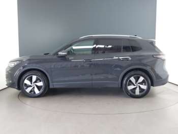 Used Volkswagen Tiguan 2024 for sale - 74804460: Photo