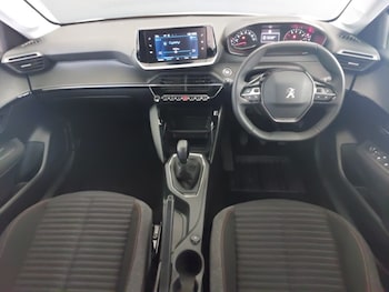 Used Peugeot 208 2023 for sale - 76238213: Photo 2