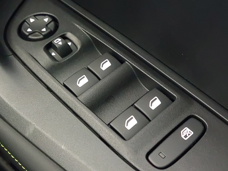 Used Peugeot 2008 2025 for sale - 76365684: Photo 18