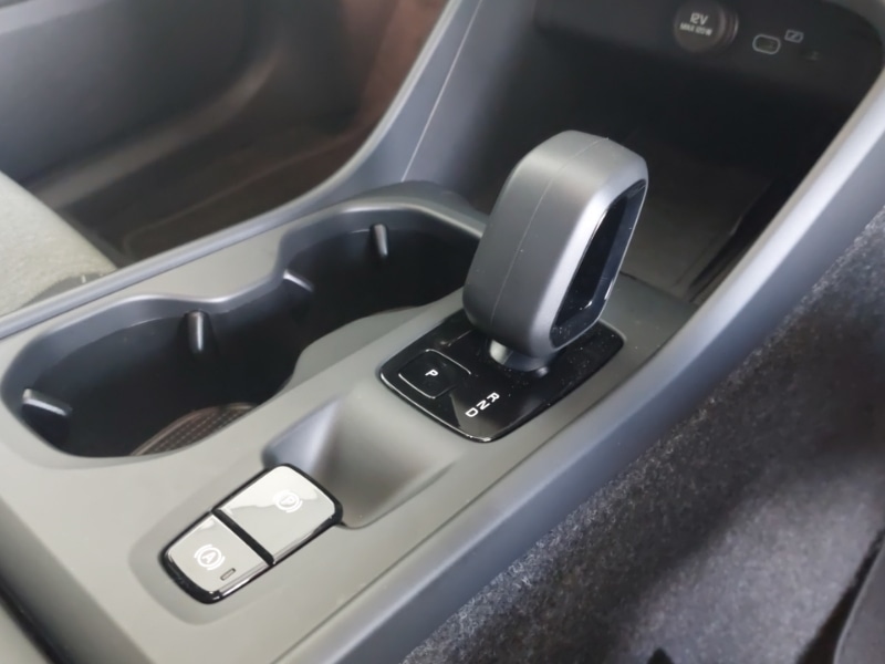 Used Volvo XC40 2024 for sale - 76925163: Photo 15