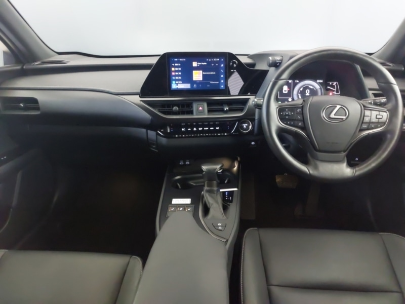 Used Lexus UX 2023 for sale - 76537357: Photo 2