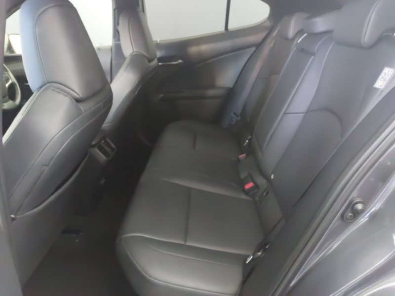 Used Lexus UX 2023 for sale - 76537357: Photo 6