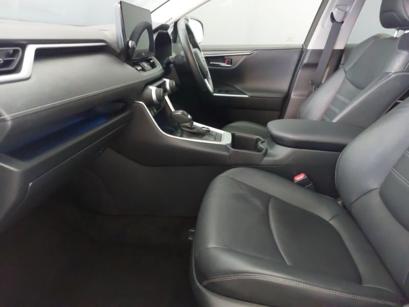 Used Toyota RAV4 2023 for sale - 76897735: Photo 5