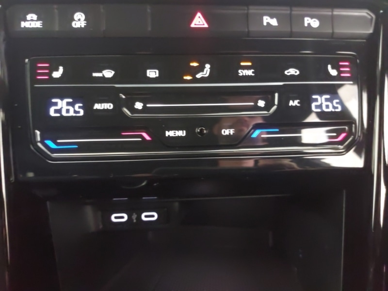 Used Volkswagen T-Roc 2022 for sale - 76108282: Photo 16