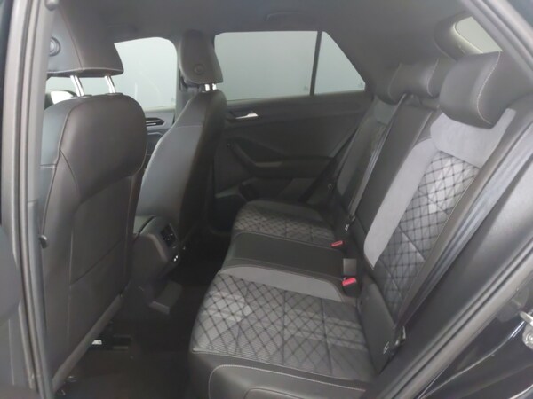 Used Volkswagen T-Roc 2022 for sale - 76108282: Photo 6