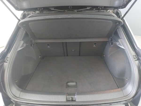 Used Volkswagen T-Roc 2022 for sale - 76108282: Photo 8
