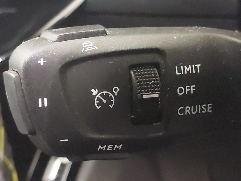 Used Peugeot 208 2022 for sale - 77418883: Photo 18