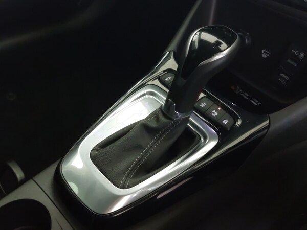 Used Vauxhall Crossland 2023 for sale - 76258485: Photo 15