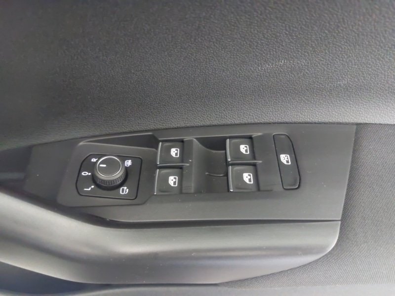 Used Volkswagen Taigo 2022 for sale - 77702260: Photo 19