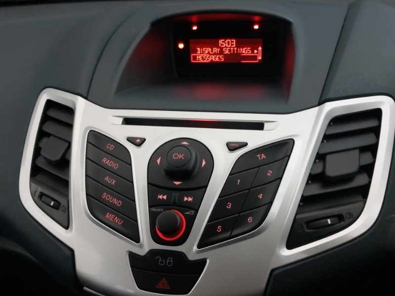 Used Ford Fiesta 2012 for sale - 76822403: Photo 11