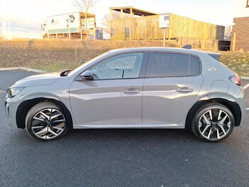 Used Peugeot 208 2025 for sale - 77678351: Photo