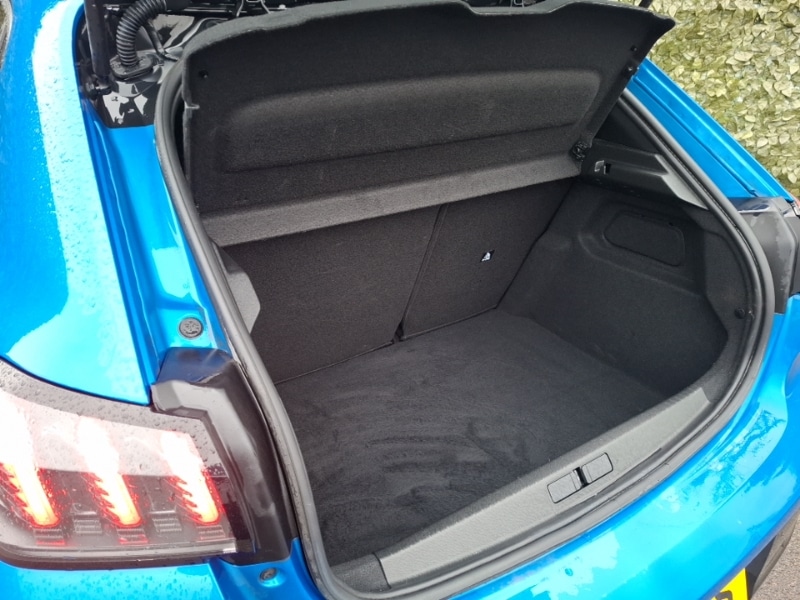 Used Peugeot 208 2022 for sale - 78023487: Photo 8