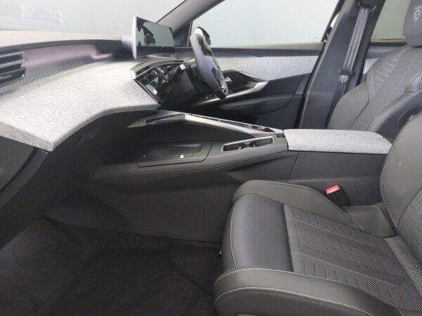 Used Peugeot 5008 2025 for sale - 76225855: Photo 5