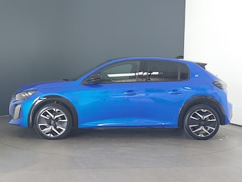 Used Peugeot 208 2025 for sale - 76427489: Photo