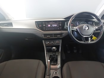 Used Volkswagen Polo 2019 for sale - 78033423: Photo