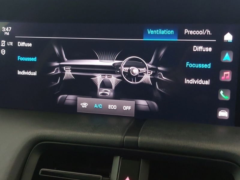 Used Porsche Taycan 2020 for sale - 77439420: Photo 18