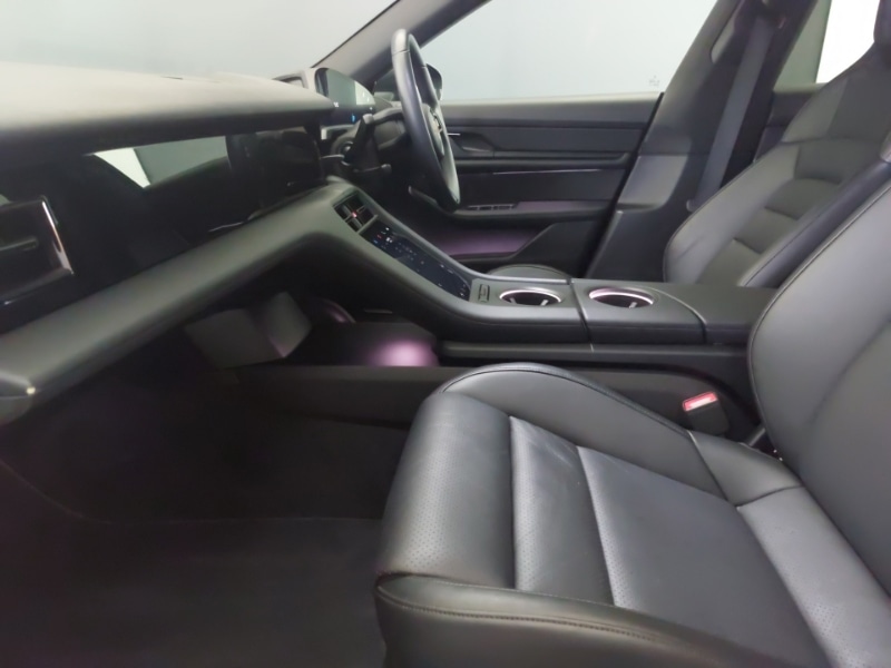 Used Porsche Taycan 2020 for sale - 77439420: Photo 5