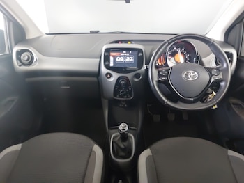Used Toyota AYGO 2021 for sale - 78381030: Photo