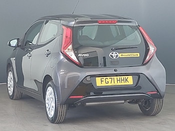 Used Toyota AYGO 2021 for sale - 78381030: Photo