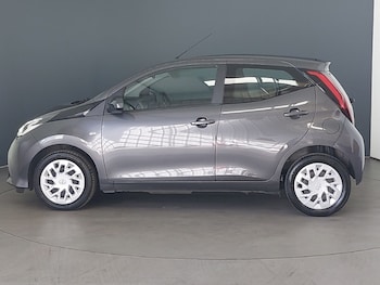 Used Toyota AYGO 2021 for sale - 78381030: Photo