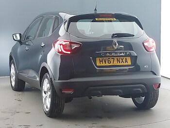 Used Renault Captur 2018 for sale - 77289807: Photo