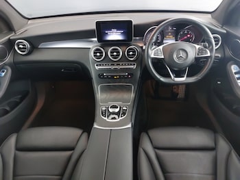 Used Mercedes-Benz GLC 2019 for sale - 78567810: Photo