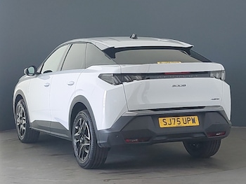 Used Peugeot 3008 2025 for sale - 76589382: Photo