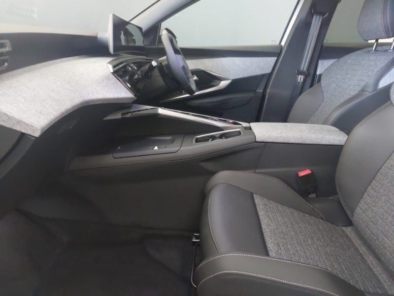 Used Peugeot 3008 2025 for sale - 76589382: Photo 5