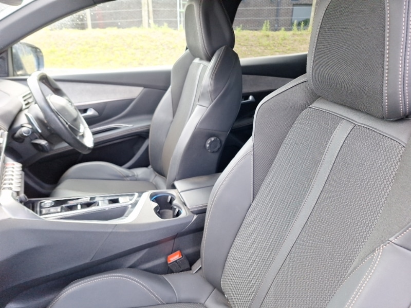 Used Peugeot 3008 2023 for sale - 76920366: Photo 5