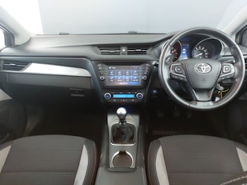 Used Toyota Avensis 2017 for sale - 78895806: Photo