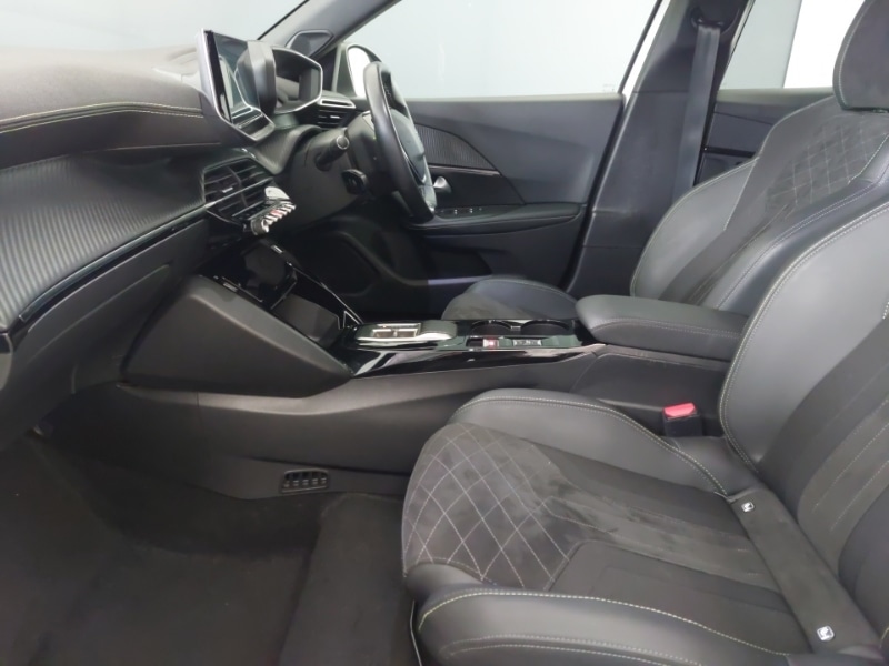 Used Peugeot 2008 2023 for sale - 78183596: Photo 5