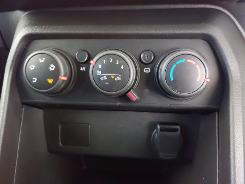 Used Dacia Sandero 2023 for sale - 77112085: Photo 10