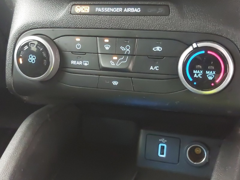 Used Ford Focus 2018 for sale - 78033424: Photo 15