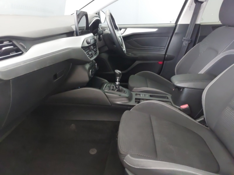 Used Ford Focus 2018 for sale - 78033424: Photo 5