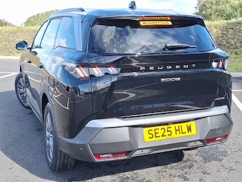 Used Peugeot 5008 2025 for sale - 75921510: Photo