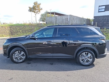 Used Peugeot 5008 2025 for sale - 75921510: Photo