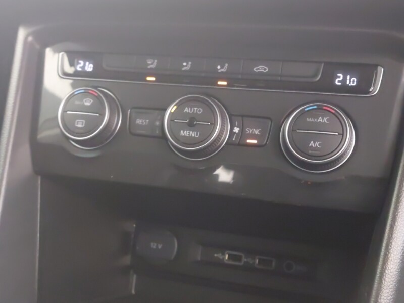 Used Volkswagen Tiguan 2018 for sale - 76362176: Photo 16