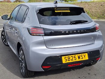 Used Peugeot 208 2025 for sale - 75926248: Photo