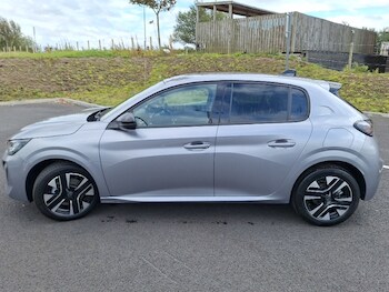 Used Peugeot 208 2025 for sale - 75926248: Photo