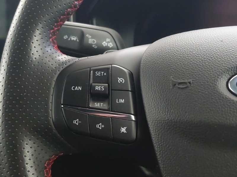 Used Ford Focus 2023 for sale - 77644537: Photo 14