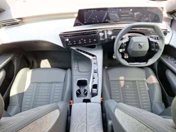 Used Peugeot 5008 2025 for sale - 75022582: Photo