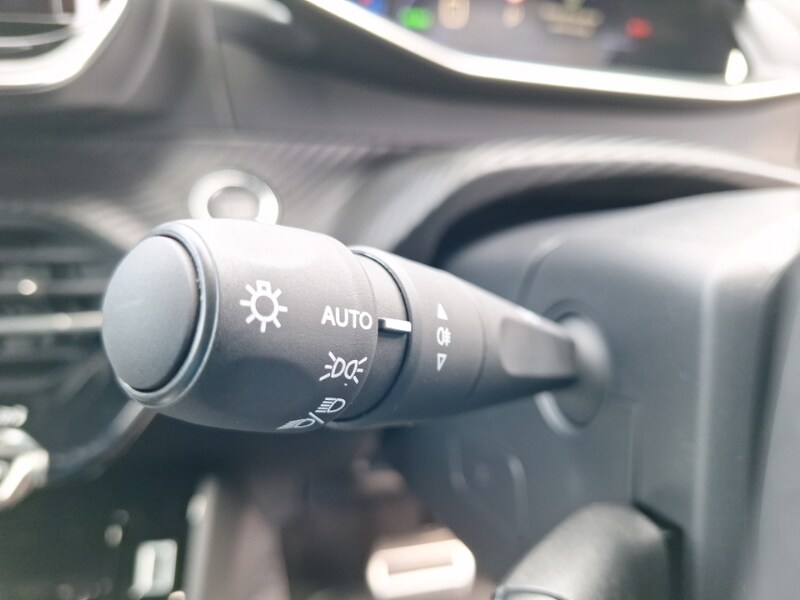 Used Peugeot 2008 2026 for sale - 78156119: Photo 15